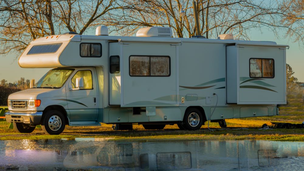 Rv Slide Out Maintenance: Top Tips For Longevity - Neighbor Blog